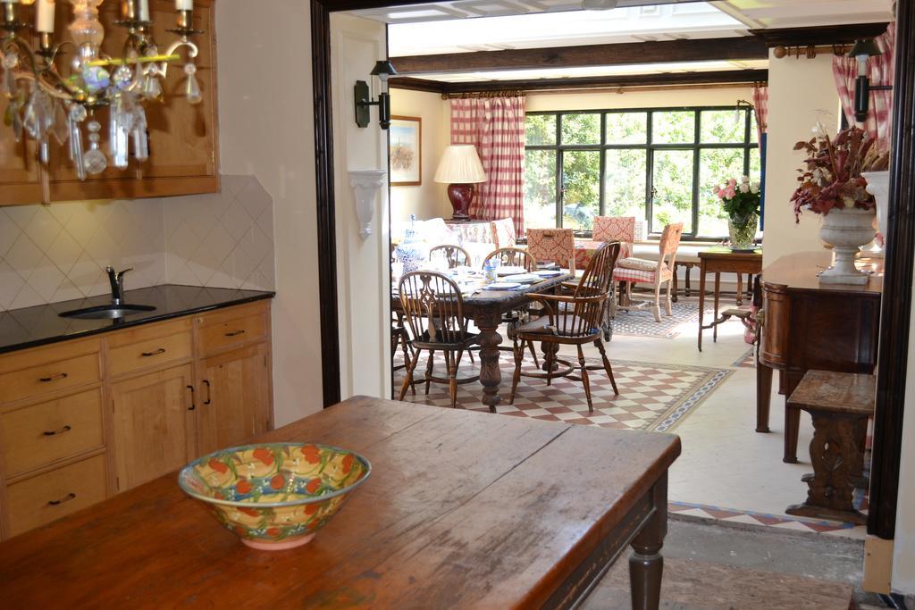 Hambledon House Bed & Breakfast Godalming Exterior foto
